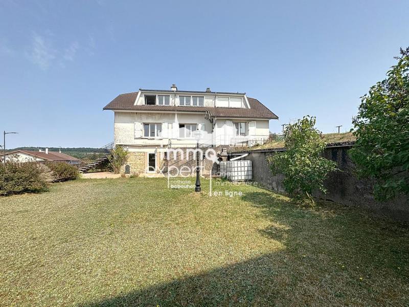 Maison de village - 244 m² - 8 pièces