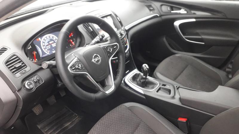 Opel Insignia Sport Tourer 1.6 Turbo 170 Cosmo