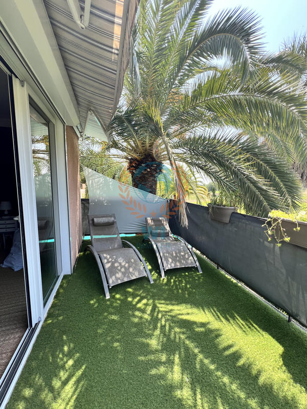 Maison - 233 m² - 10 pièces