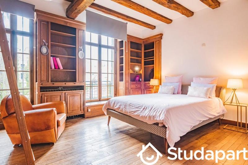 Appartement - 80 m² - 3 pièces