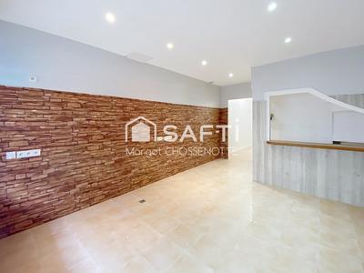 Maison - 90 m² - 4 pièces