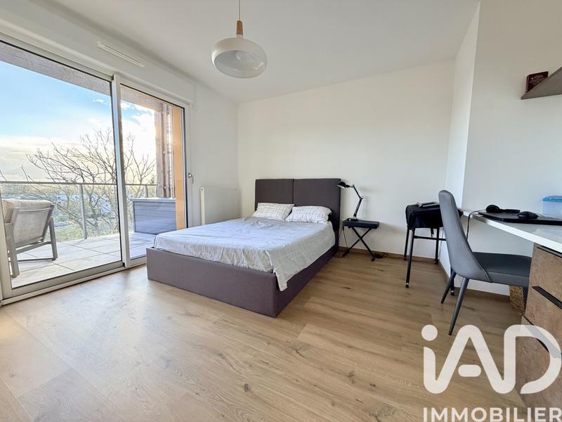 Duplex - 102 m² - 5 pièces