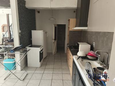 Maison - 106 m² - 7 pièces