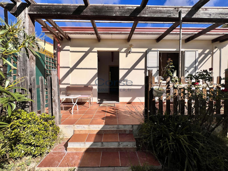 Maison - 76 m² - 6 pièces