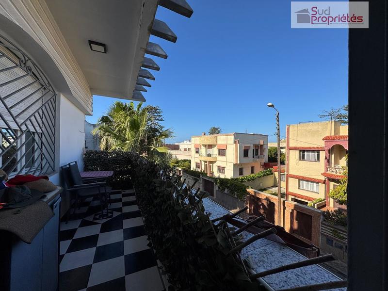 Villa - 400 m² - 12 pièces