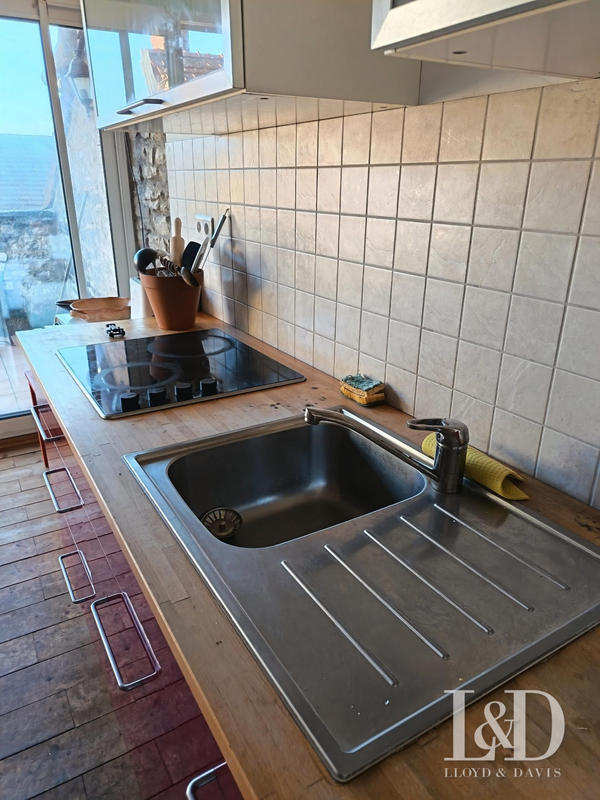 Maison ancienne - 160 m² - 2 pièces