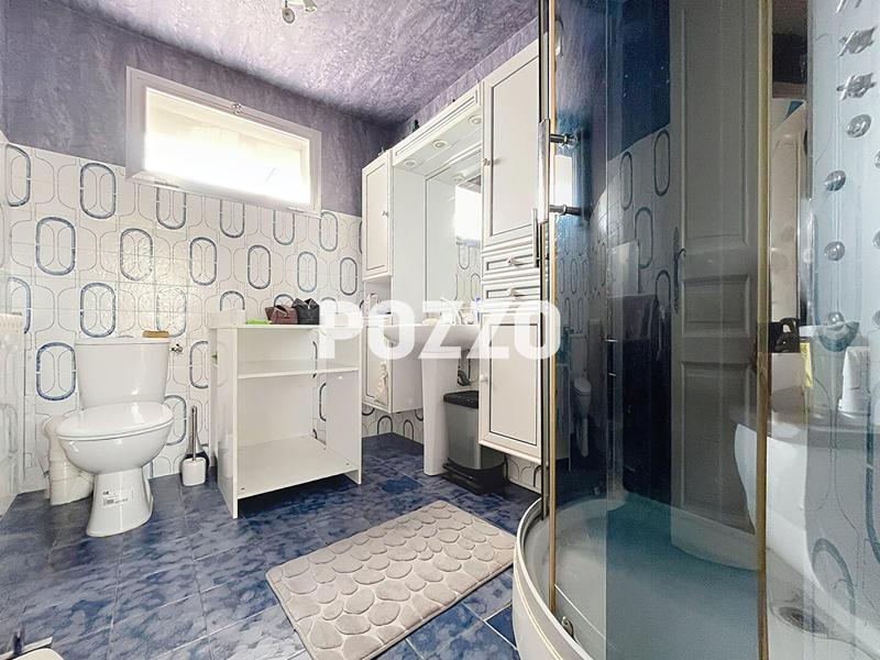 Maison - 174 m² - 7 pièces