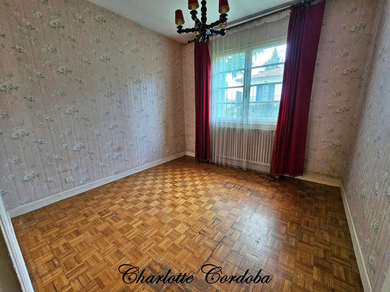 Maison - 92 m² - 4 pièces