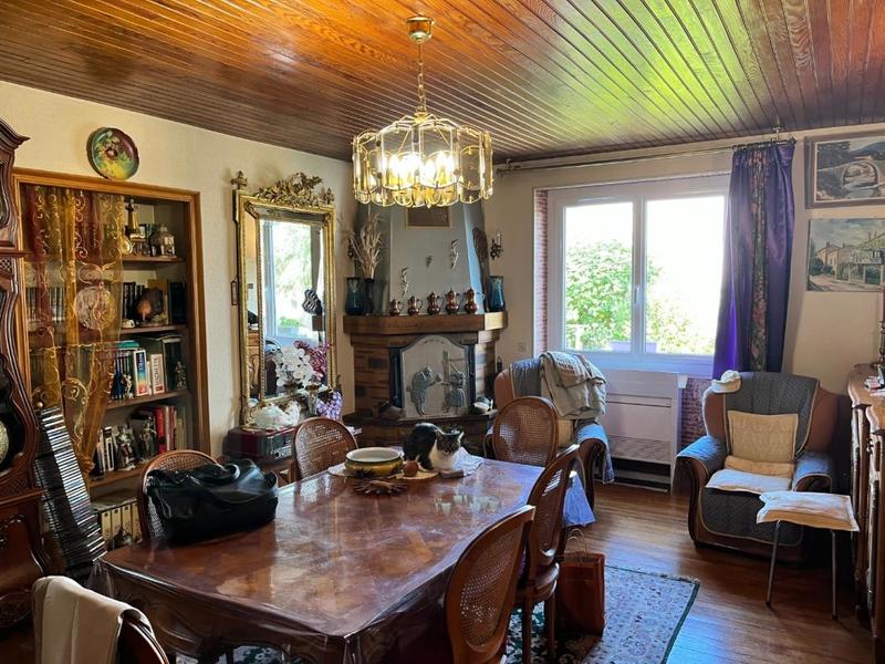 Maison - 106 m² - 6 pièces