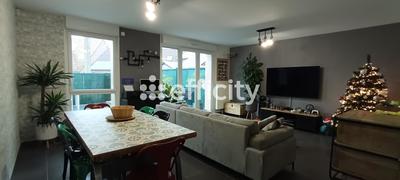 Maison - 87 m² - 4 pièces