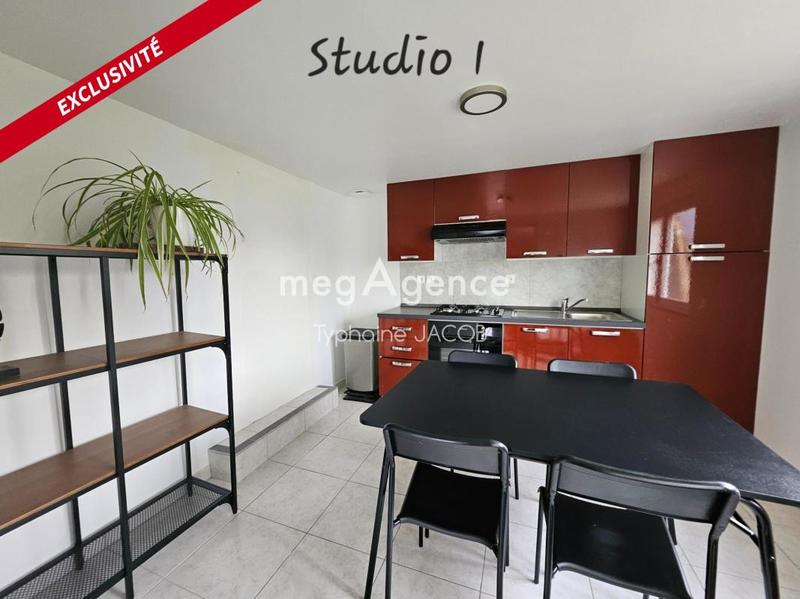 Maison - 223 m² - 10 pièces