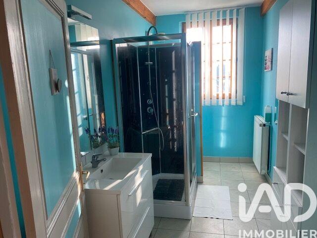 Maison - 182 m² - 7 pièces