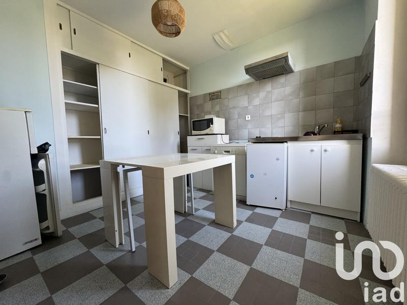 Maison - 320 m² - 9 pièces