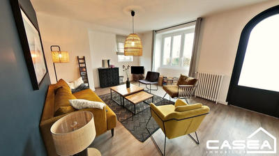 Maison ancienne - 167 m² - 7 pièces