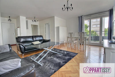 Appartement - 72 m² - 3 pièces