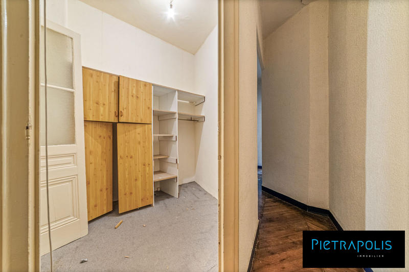 Appartement - 64 m² - 2 pièces