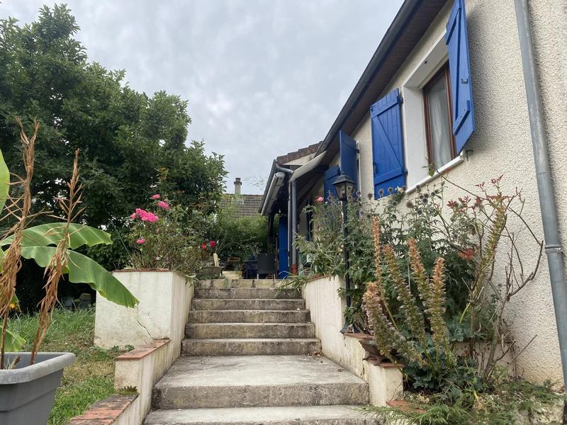 Maison - 101 m² - 6 pièces