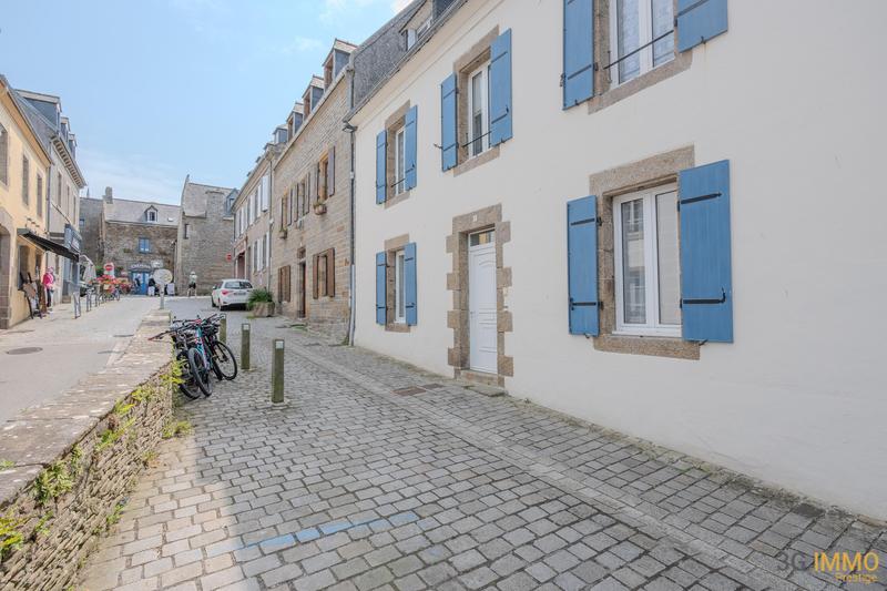 Maison ancienne - 190 m² - 7 pièces