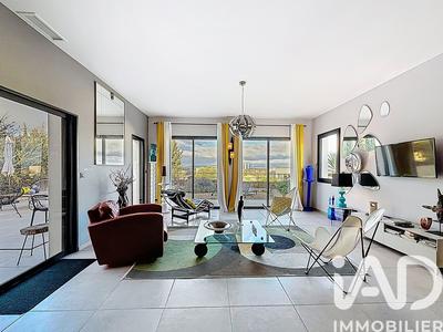 Maison - 130 m² - 4 pièces