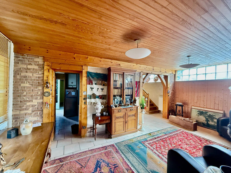 Maison - 209 m² - 10 pièces