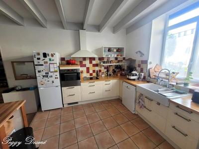 Maison en pierre - 101 m² - 5 pièces