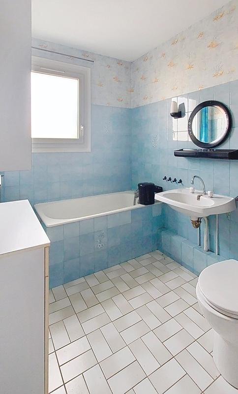 Maison - 93 m² - 5 pièces