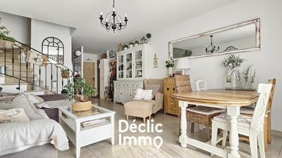 Maison - 94 m² - 4 pièces