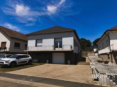 Maison - 115 m² - 6 pièces