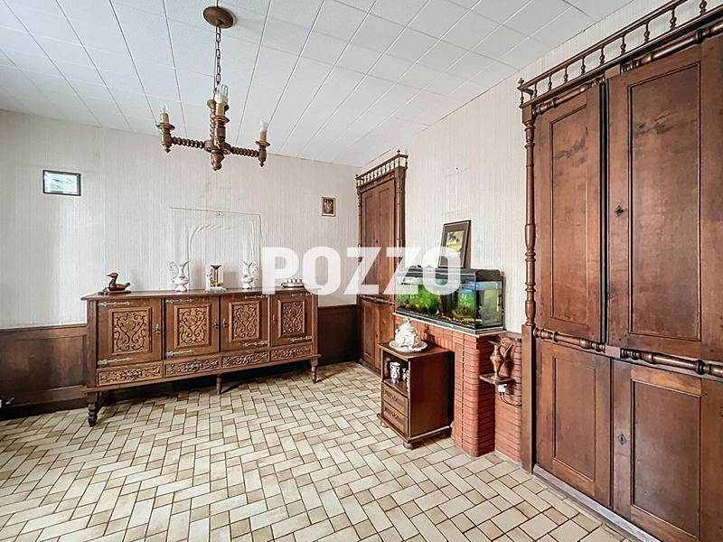 Maison - 134 m² - 9 pièces