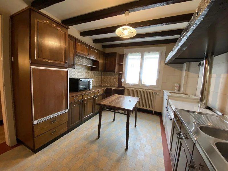 Maison - 131 m² - 8 pièces