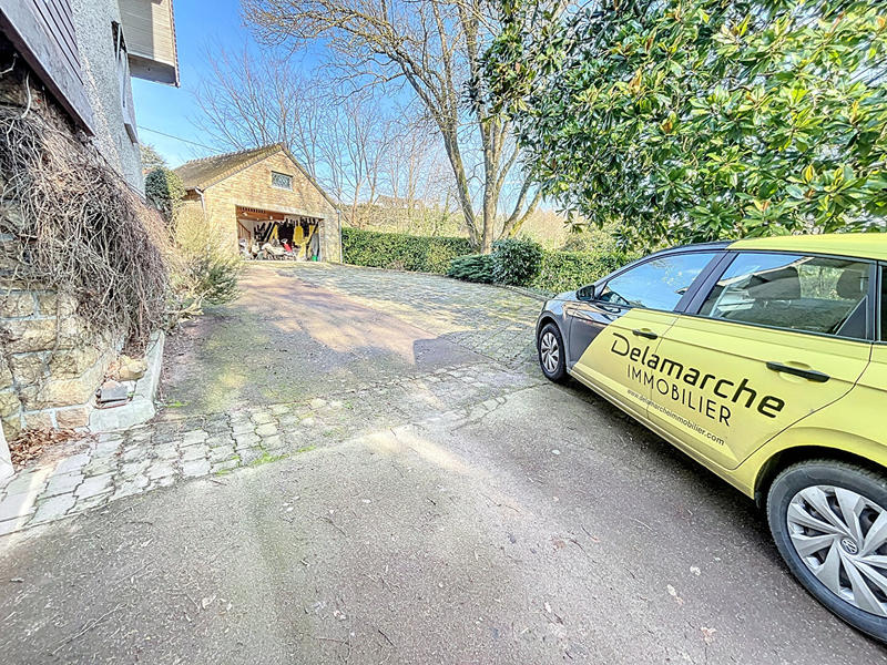 Maison - 261 m² - 9 pièces