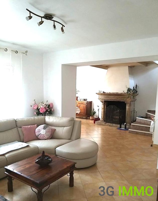 Maison - 187 m² - 7 pièces