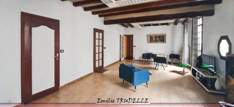 Local commercial - 222 m² - 8 pièces