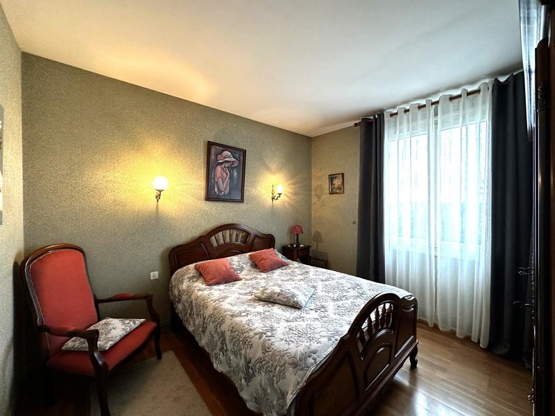 Maison traditionnelle - 154 m² - 6 pièces