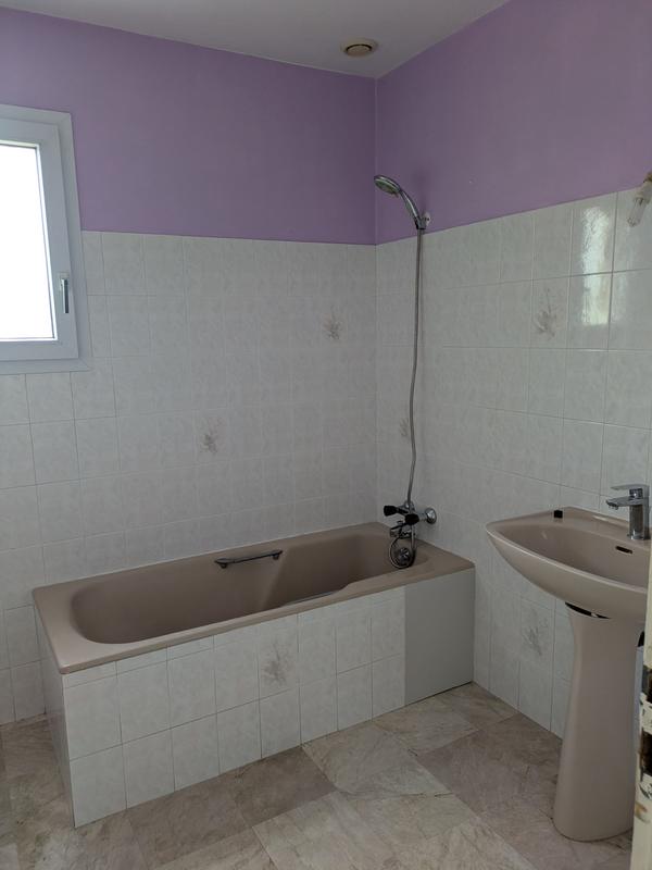 Maison traditionnelle - 75 m² - 3 pièces