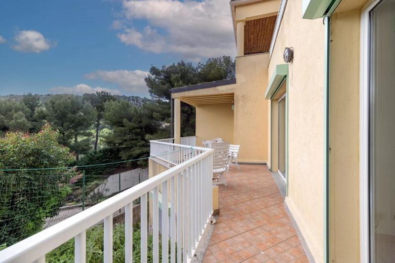 Villa - 102 m² - 4 pièces