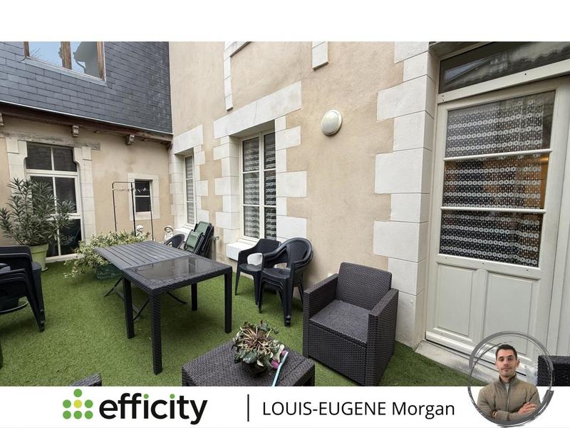 Immeuble - 150 m² - 10 pièces