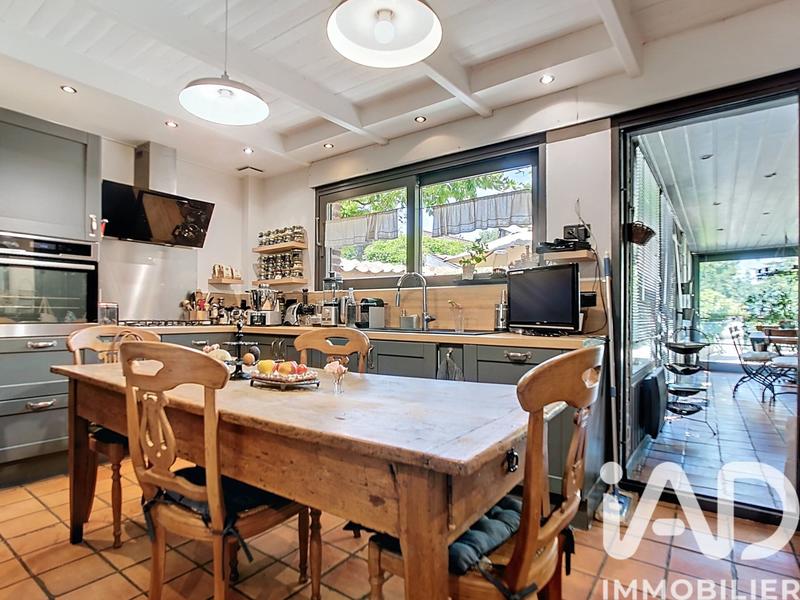 Maison - 132 m² - 7 pièces