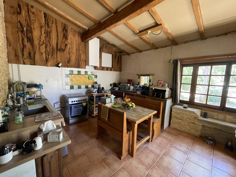 Maison - 221 m² - 11 pièces