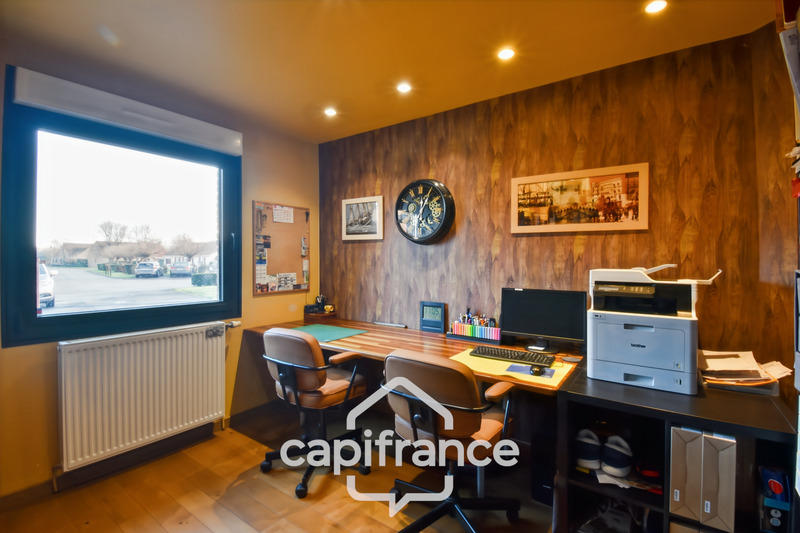 Maison - 203 m² - 7 pièces