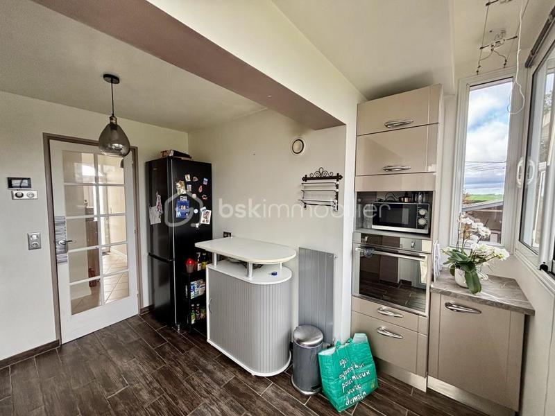 Maison - 95 m² - 4 pièces