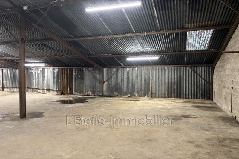Local commercial - 231 m²