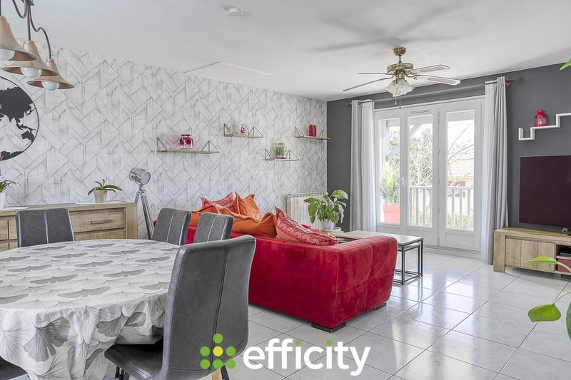 Villa - 235 m² - 9 pièces