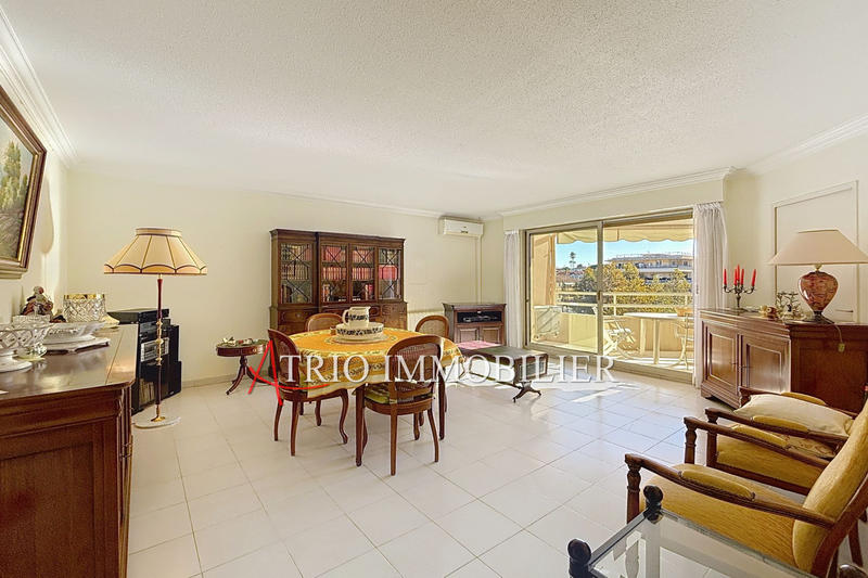 Appartement - 75 m² - 3 pièces