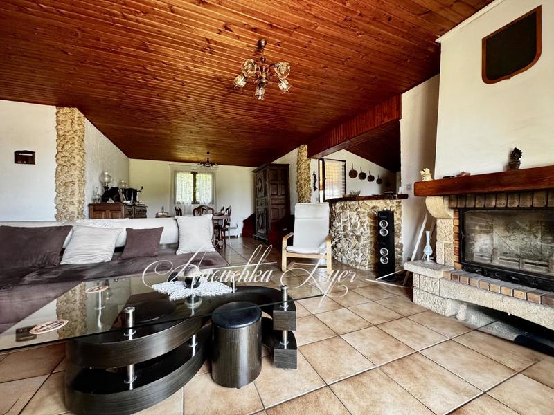 Maison - 114 m² - 6 pièces