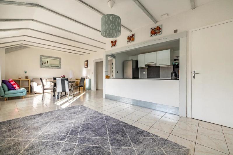 Appartement - 83 m² - 3 pièces