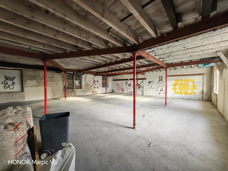 Immeuble - 2 850 m² - 15 pièces