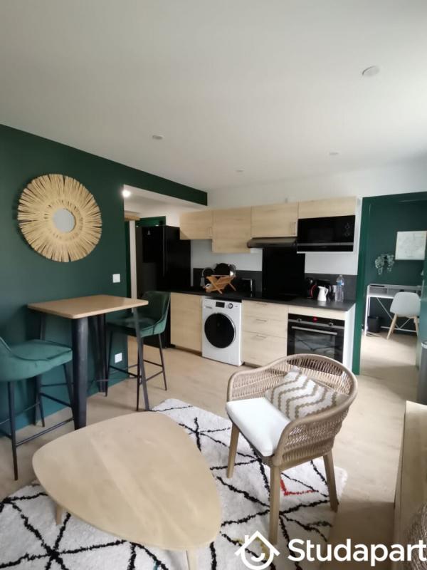 Chambre - 9 m² - 1 pièce