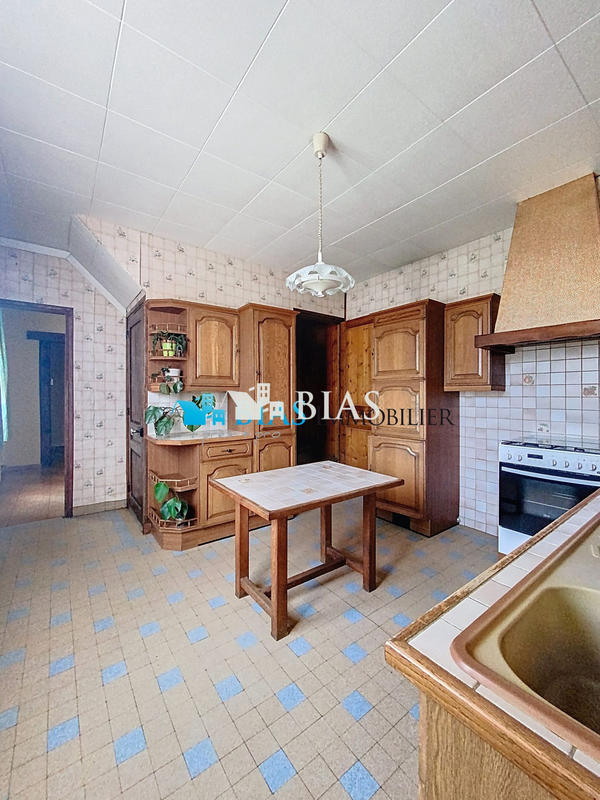 Maison - 77 m² - 4 pièces