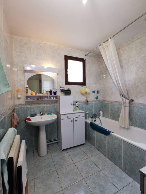 Maison - 120 m² - 6 pièces